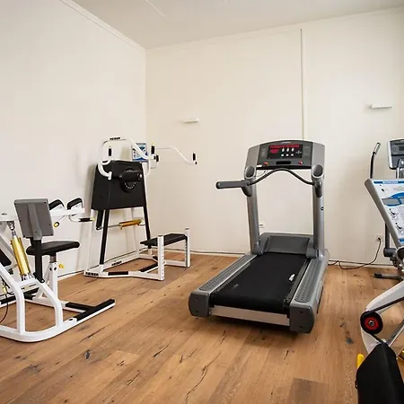 达斯宾馆 - 仅限成人 达沃斯