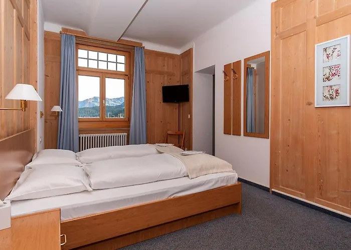 达斯宾馆 - 仅限成人 酒店