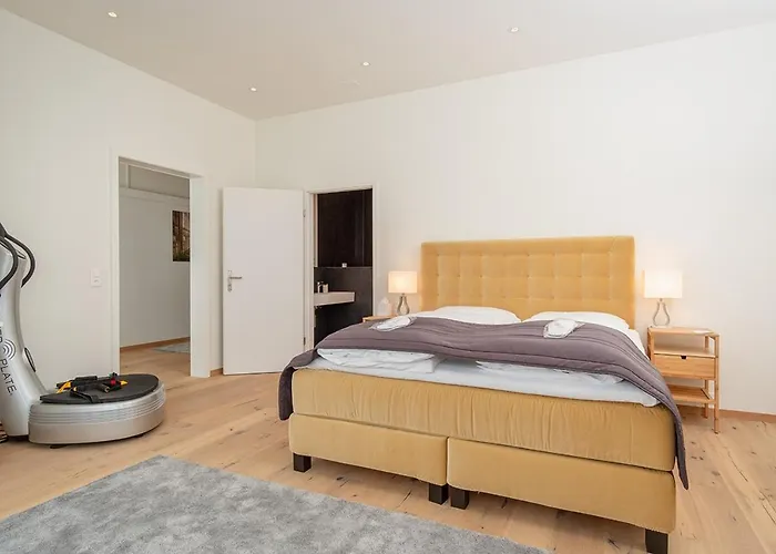 达斯宾馆 - 仅限成人 酒店 3*