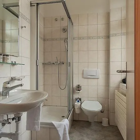Davos Inn (Adults Only) Szálloda 3*