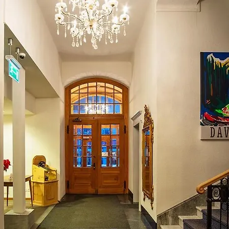 Davos Inn (Adults Only) Szálloda 3*